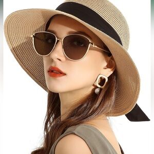 NWT SOMALER Womens Chic Tan and Black Straw Sun Hat